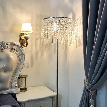 Луксозен лампиона в европейски стил, лесно лукс, модерна всекидневна, нощни кристална под лампа K9, спалня, американски стил